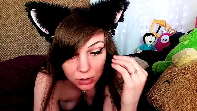 Try our streaming cams variety and talk on a personal level with our adorable girls streamers, showing off their bountiful shapes and dildos.