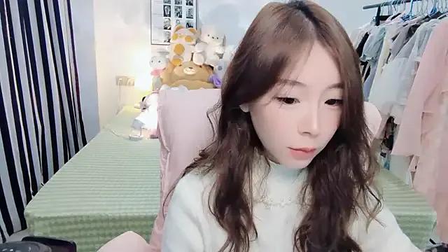 Gardenia-222 from StripChat is Freechat