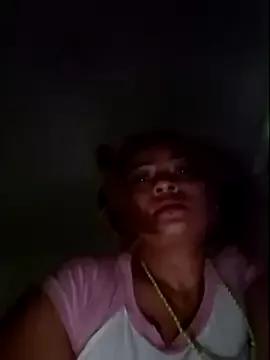 gatadeojosclaros from StripChat