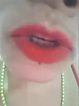 gatadeojosclaros from StripChat is Private