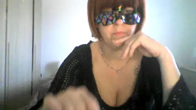 Gattina74 from StripChat