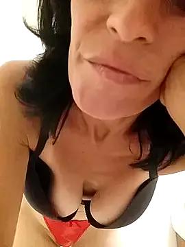 Gecenin_Kralicesi from StripChat is Freechat
