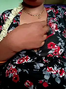 Geetha227 from StripChat