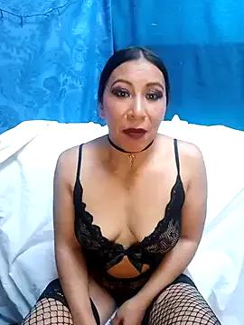 gehisha_dirtylove from StripChat is Freechat