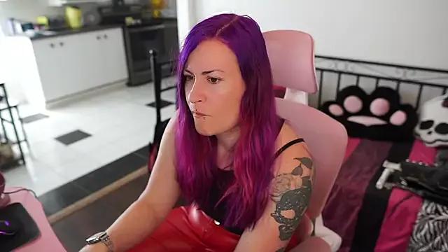 gennyrock from StripChat