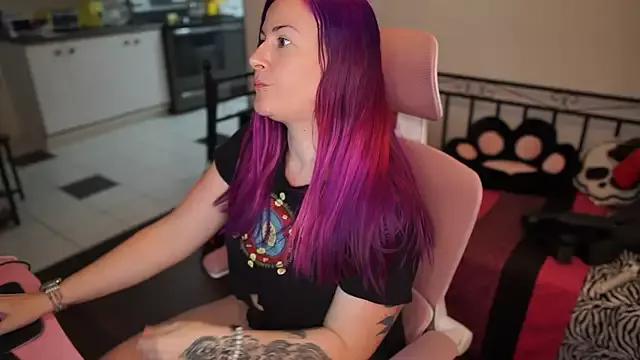 gennyrock from StripChat is Freechat