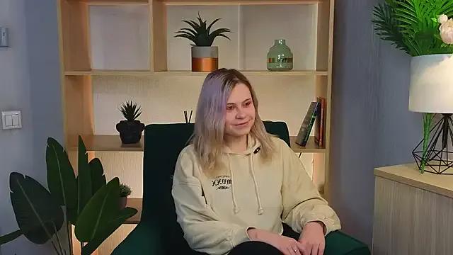 GeorginaPulgarin from StripChat is Freechat