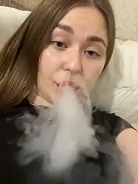gi_grahams from StripChat