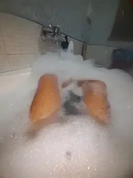 Gigi8412 from StripChat