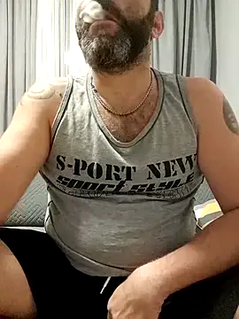 Gigi8412 from StripChat