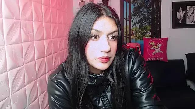 gigi_gilt_ from StripChat