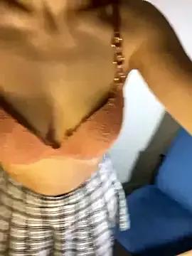 GiGi_nix from StripChat