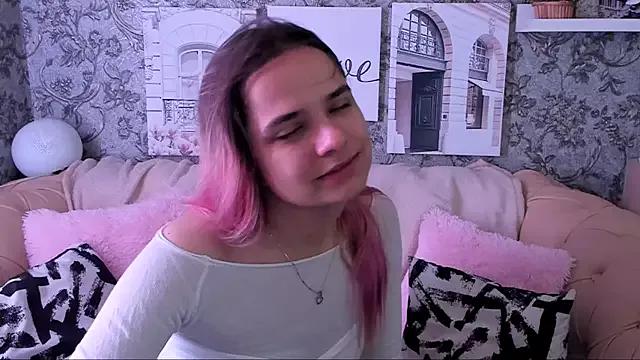 Gina_Dawson from StripChat is Freechat