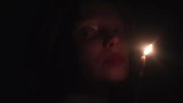 ginger_hugs from StripChat