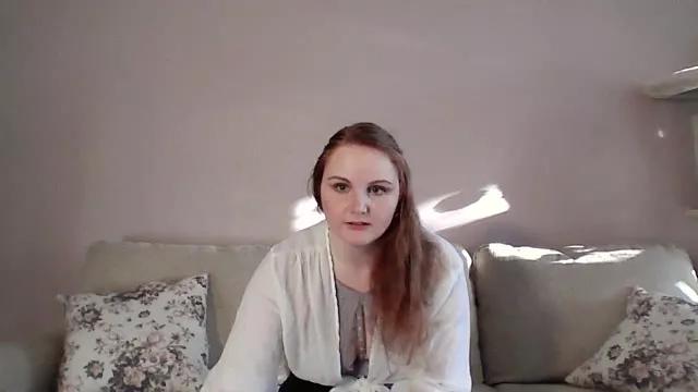 GingerSnap33 from StripChat
