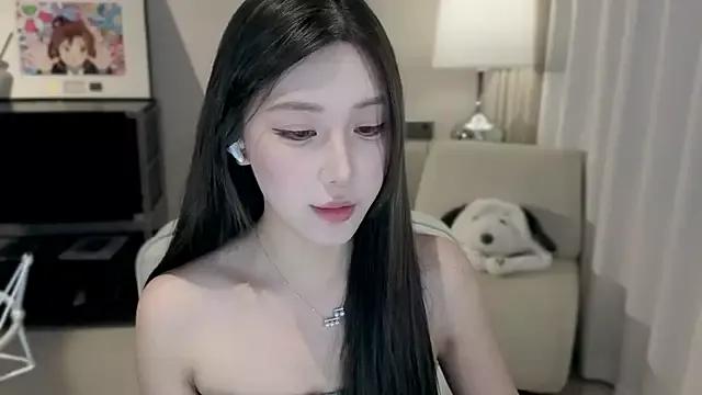 Ginny-bb from StripChat