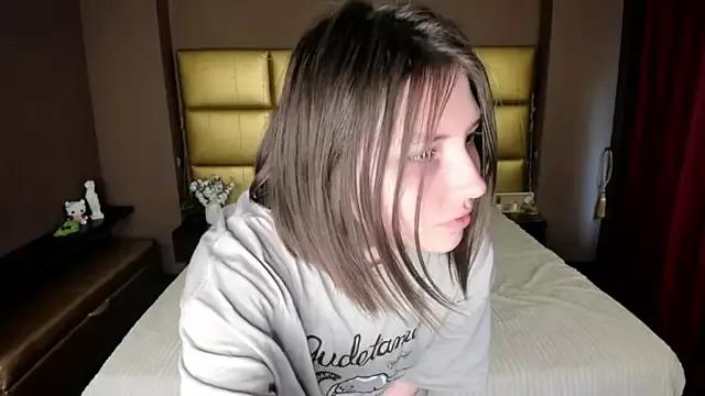 Ginny_TheGodness from StripChat is Freechat