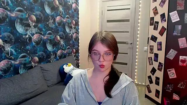 GinnyBlacky from StripChat