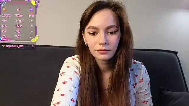 girl_with_snaketatto0 from StripChat is Freechat