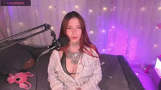 girlofyourdreamss from StripChat is Freechat