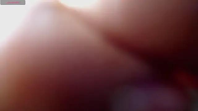 Girls_horny3 from StripChat is Freechat