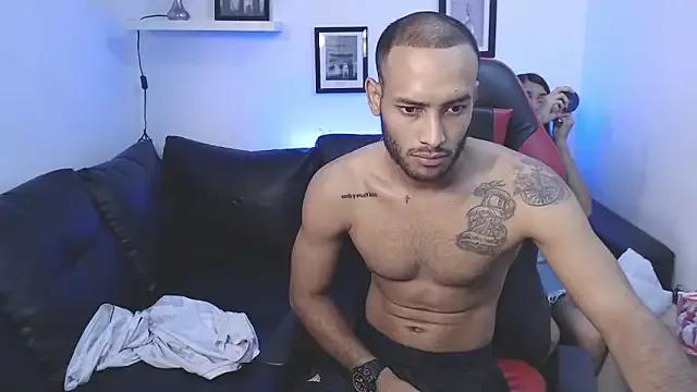 Giselle_Max from StripChat is Freechat