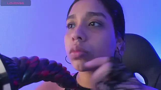 giselle_upp from StripChat is Freechat