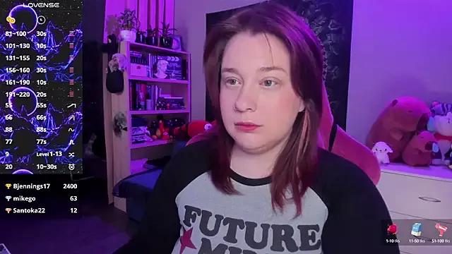 gitera_ from StripChat is Freechat