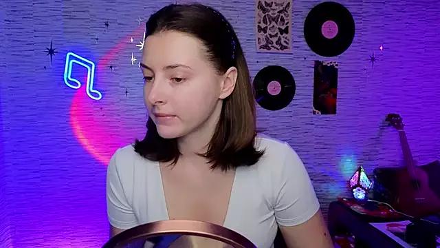 Try our streaming cams variety and talk on a personal level with our adorable girls streamers, showing off their bountiful shapes and dildos.