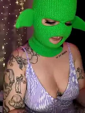 goblingirl888 from StripChat is Freechat