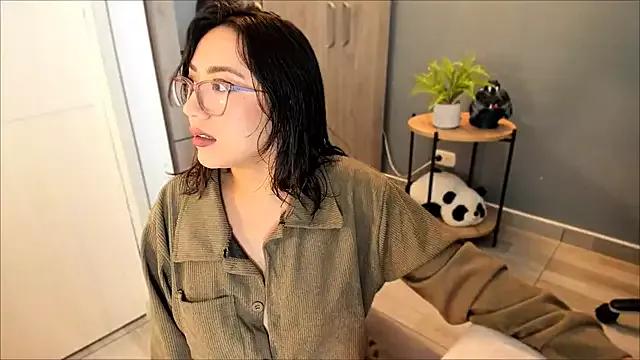 Goddess_blowjob from StripChat