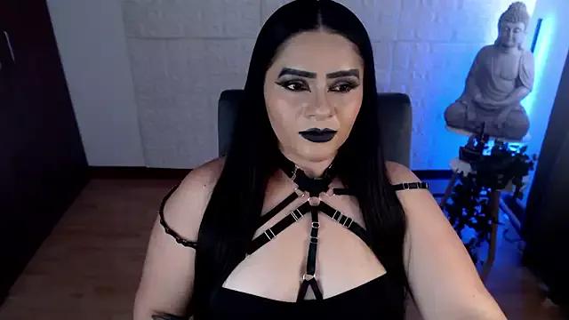 Try our streaming cams variety and talk on a personal level with our adorable girls streamers, showing off their bountiful shapes and dildos.