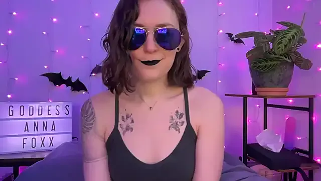goddessannafoxx on StripChat 