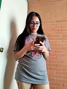 Goddesscut333 from StripChat