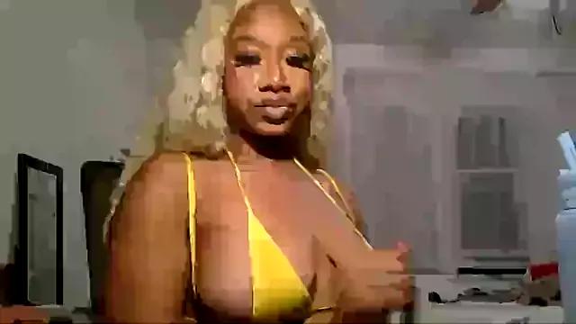 goddessdaisysky from StripChat