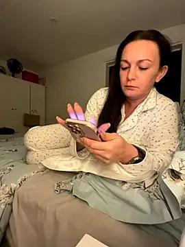 GoddessLucyRose from StripChat is Freechat