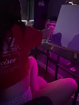 Goddessmissmia from StripChat