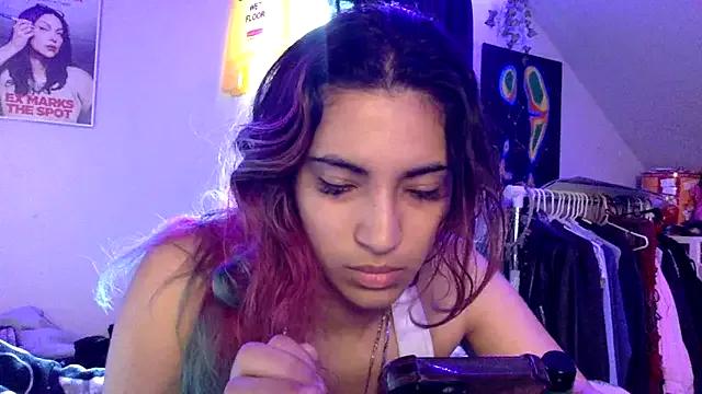 goddessyanna from StripChat is Freechat