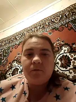GolaSwan241 from StripChat is Freechat