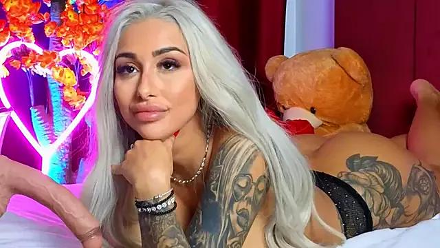 Try our streaming cams variety and talk on a personal level with our adorable girls streamers, showing off their bountiful shapes and dildos.