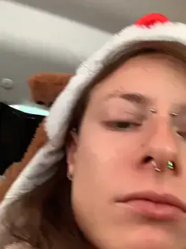 GoldenPussy1329 from StripChat is Freechat