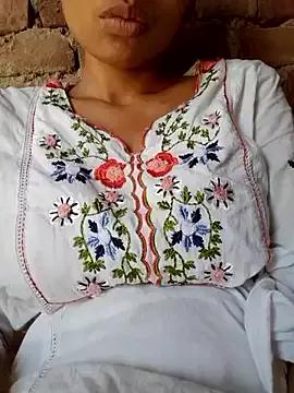 goldi_girl_ from StripChat is Freechat
