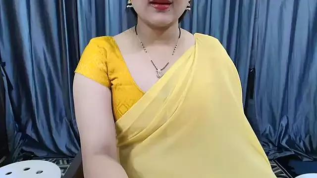 goldiwet from StripChat is Freechat