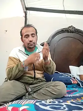 Goloso2423 on StripChat 