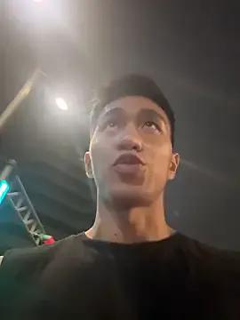 Gooodboiii from StripChat