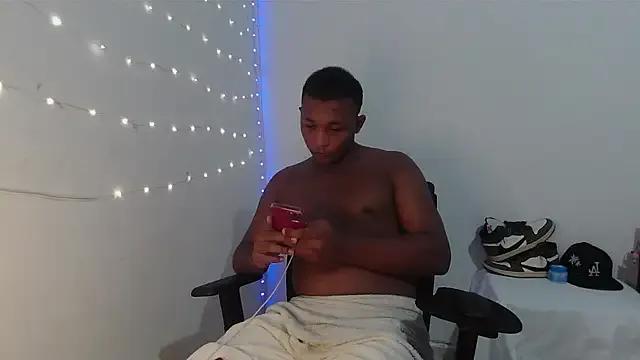Gooss_cum from StripChat