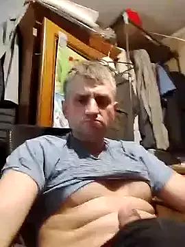 Gotowy40 from StripChat
