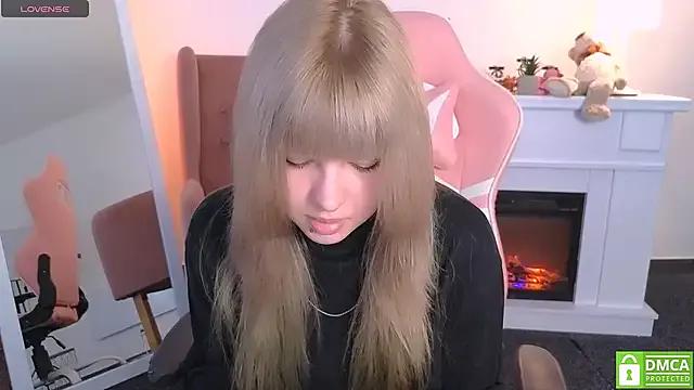 Try our streaming cams variety and talk on a personal level with our adorable girls streamers, showing off their bountiful shapes and dildos.