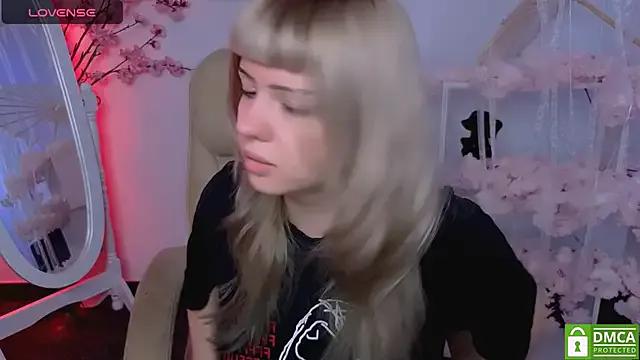 Try our streaming cams variety and talk on a personal level with our adorable girls streamers, showing off their bountiful shapes and dildos.
