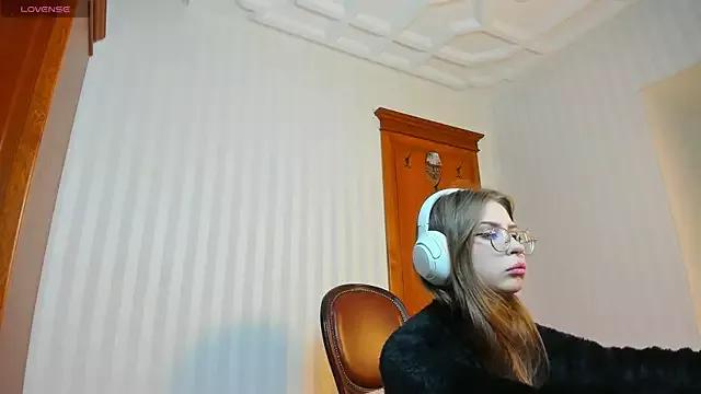 Try our streaming cams variety and talk on a personal level with our adorable girls streamers, showing off their bountiful shapes and dildos.